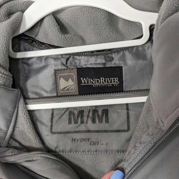 Wind‎ River Outfitting Co. Weather Resistant Windbreaker Grey Knit Jacket Size M - Picture 2 of 7